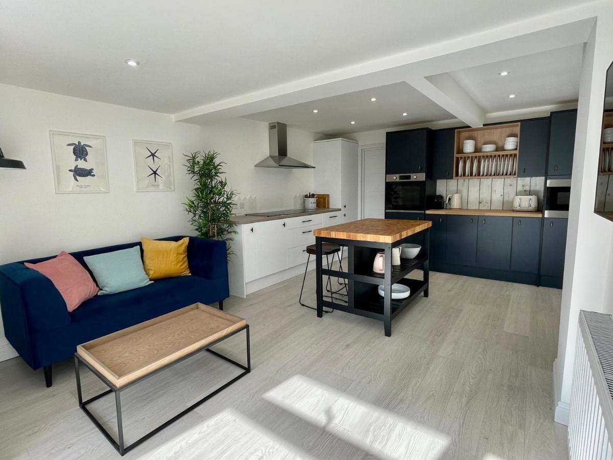 Island House Villa West Mersea Exteriör bild